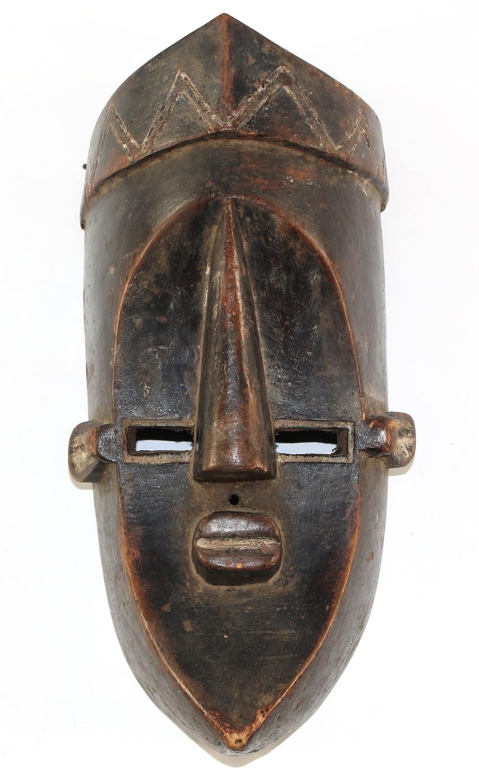 Lualwa-Maske. | Bild Nr.1
