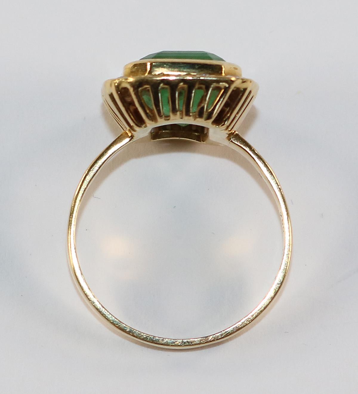Smaragd-Ring. | Bild Nr.3