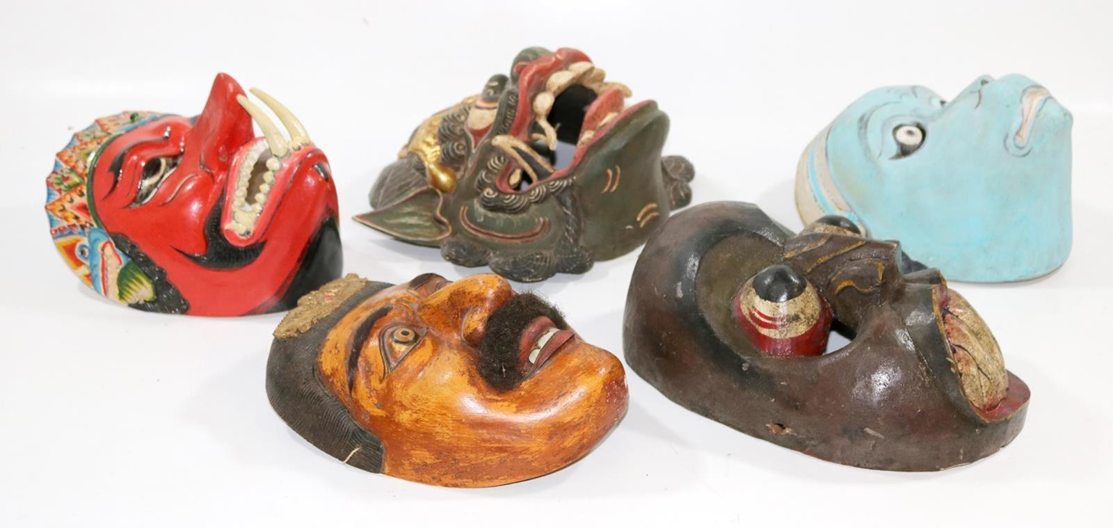 Java 5 Wayang-Masken. | Bild Nr.2