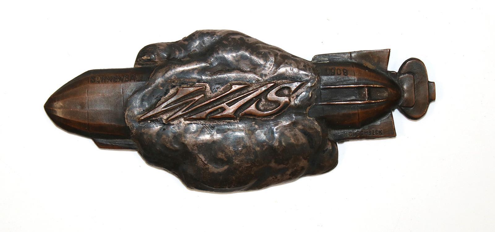 Ballspende mit Zeppelin, | Bild Nr.1