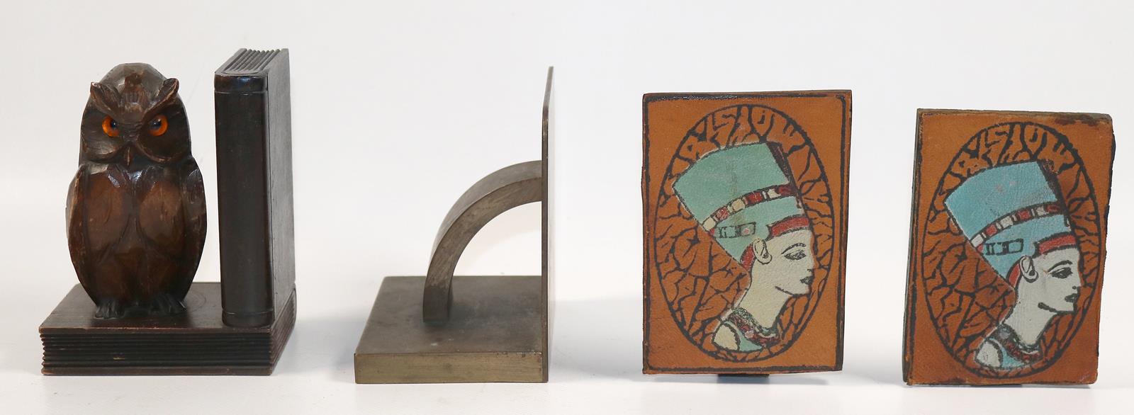 Buchstützen. | Bild Nr.4