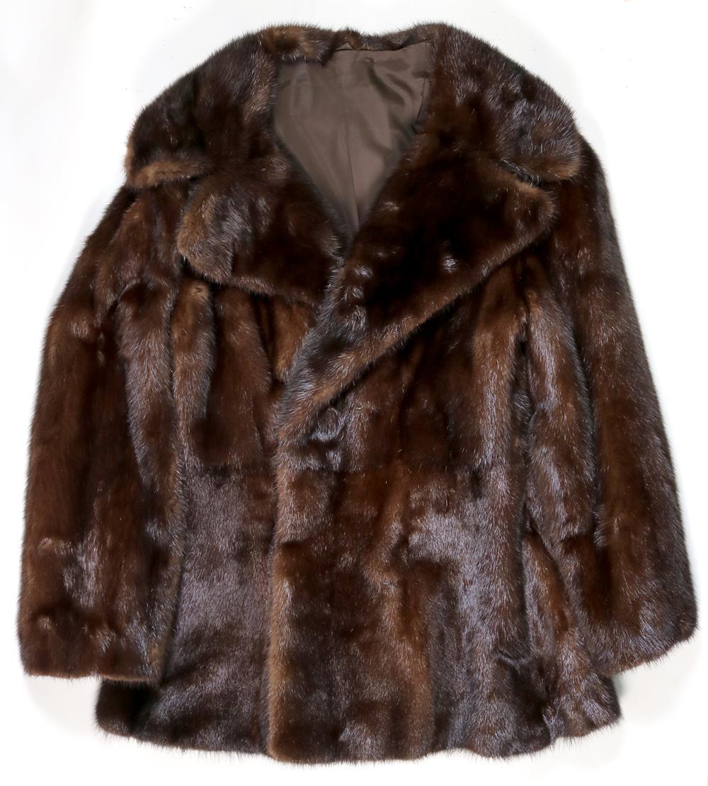 Pelzjacke, wohl Nerz. | Bild Nr.1