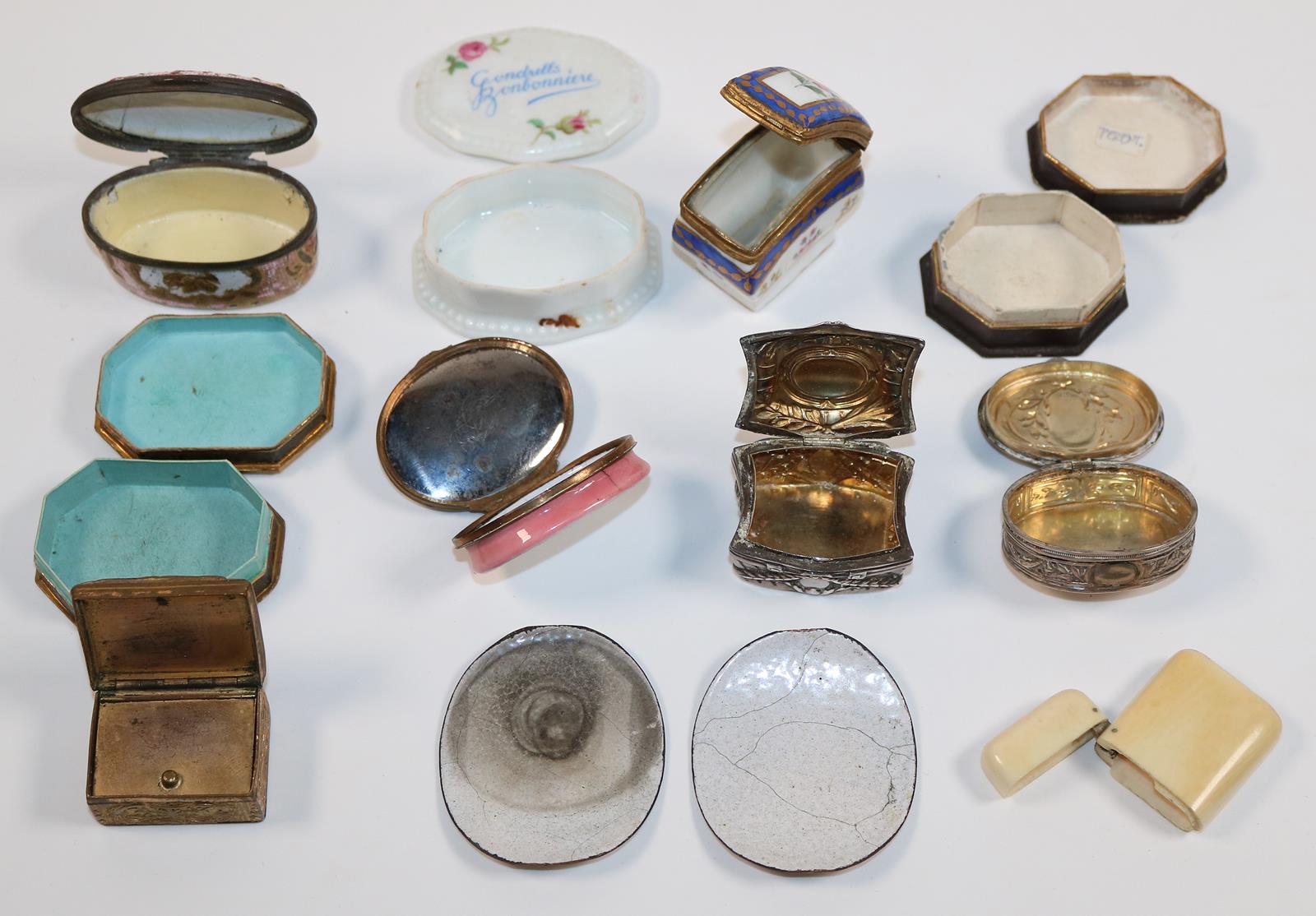 Pillendöschen u. Döschen. | Bild Nr.2