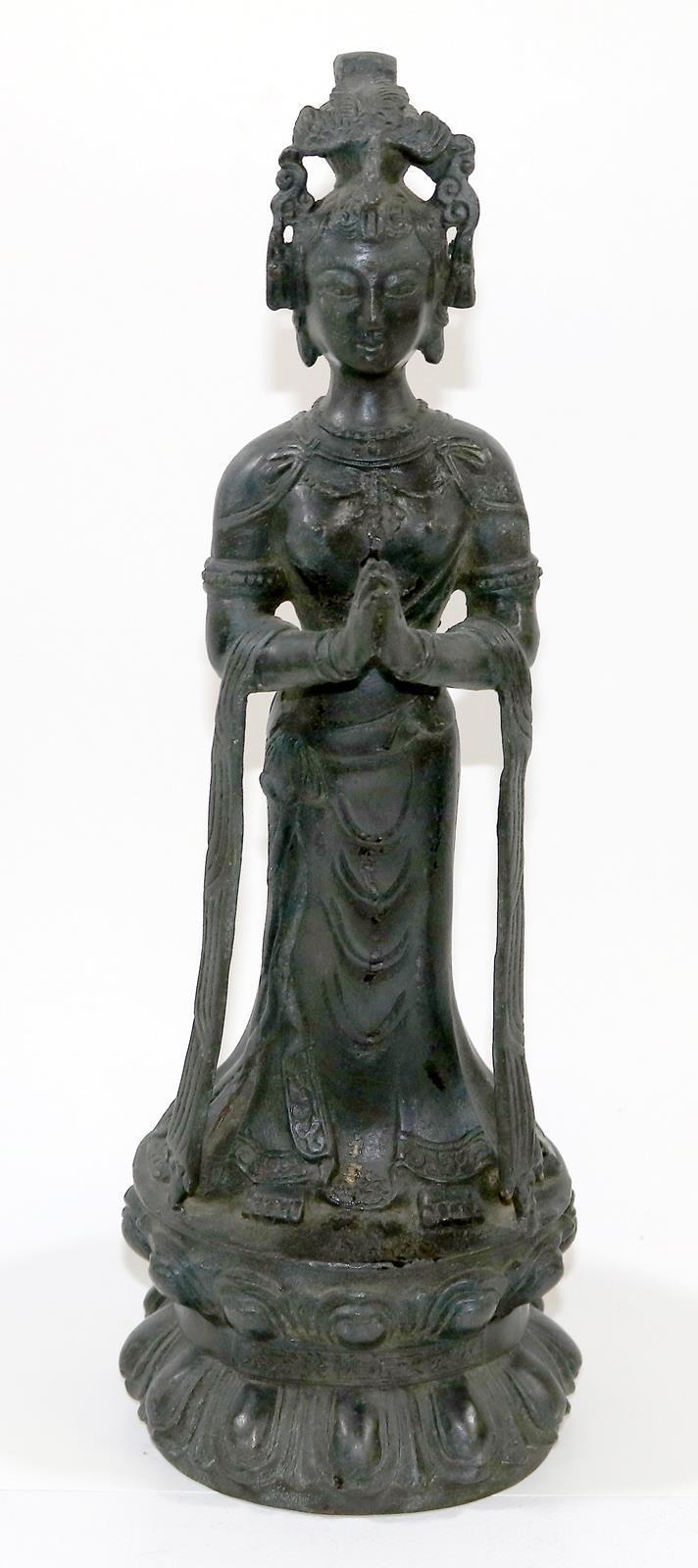 Sitzende Gottheit | Bild Nr.2