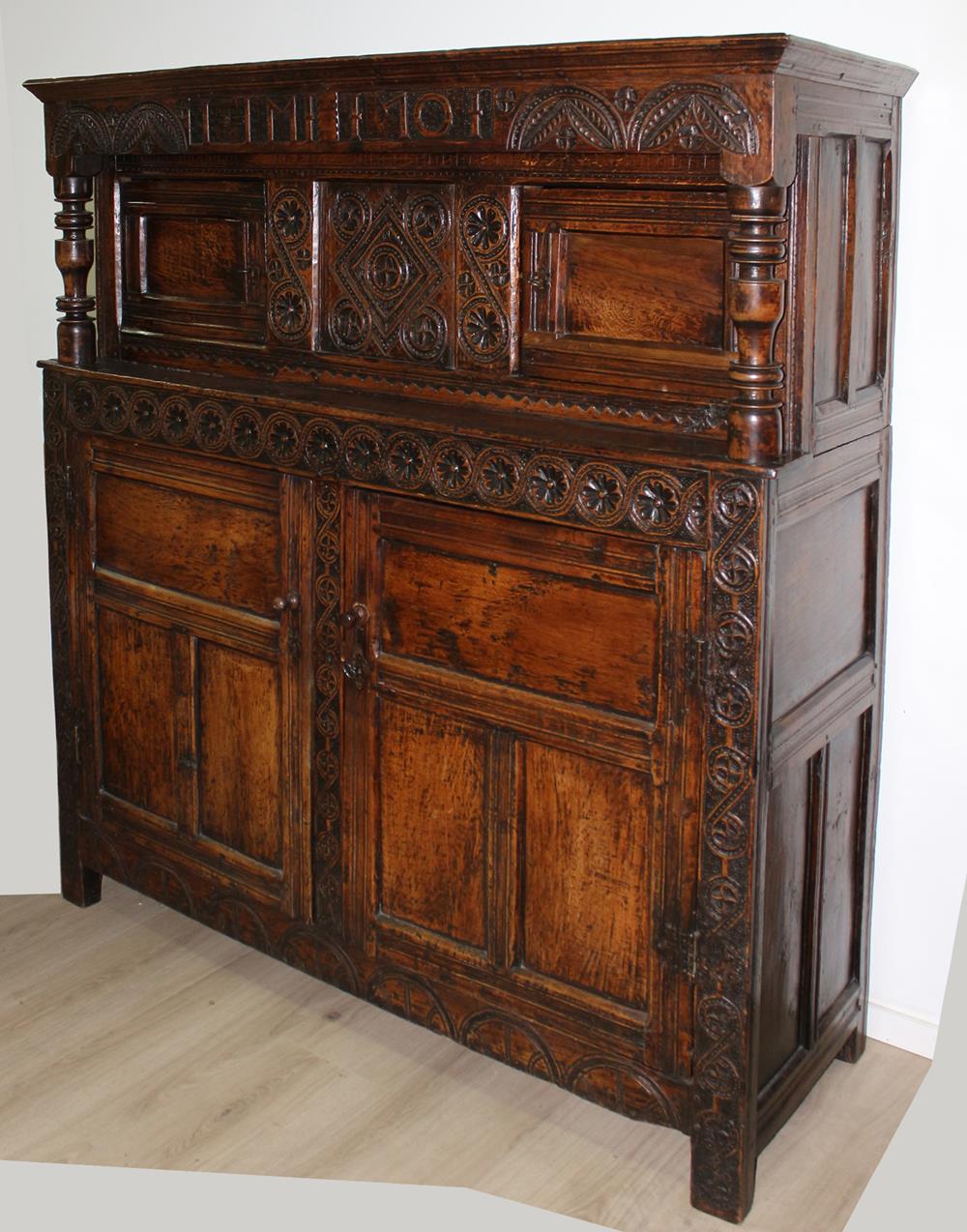 Hallenschrank norddeutsch um 1700 | Bild Nr.1