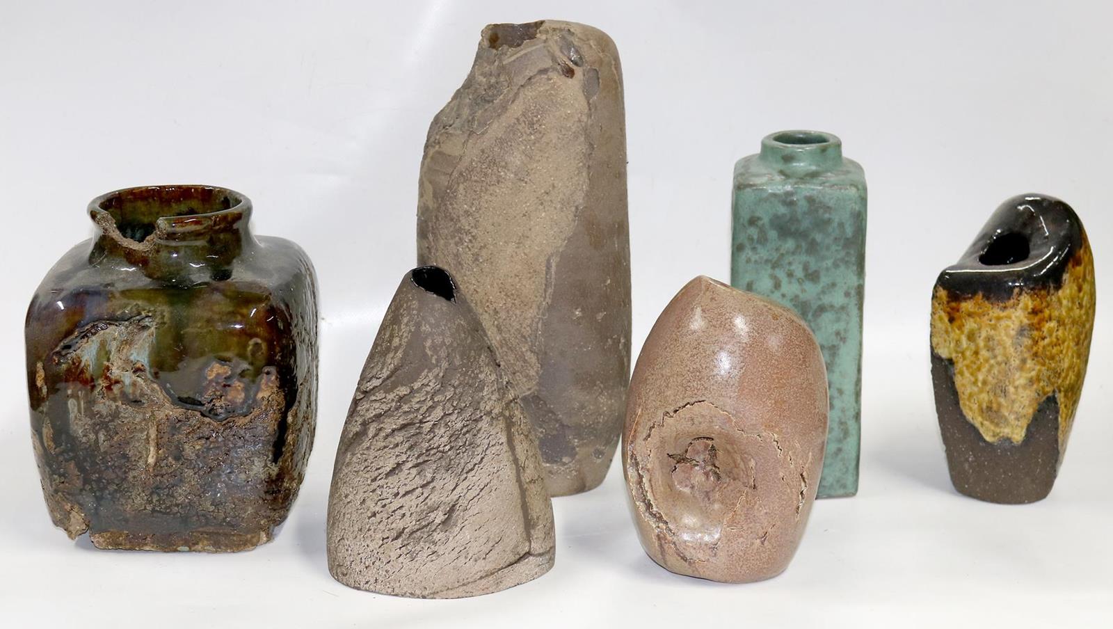 Sechs Studiokeramiken. | Bild Nr.1