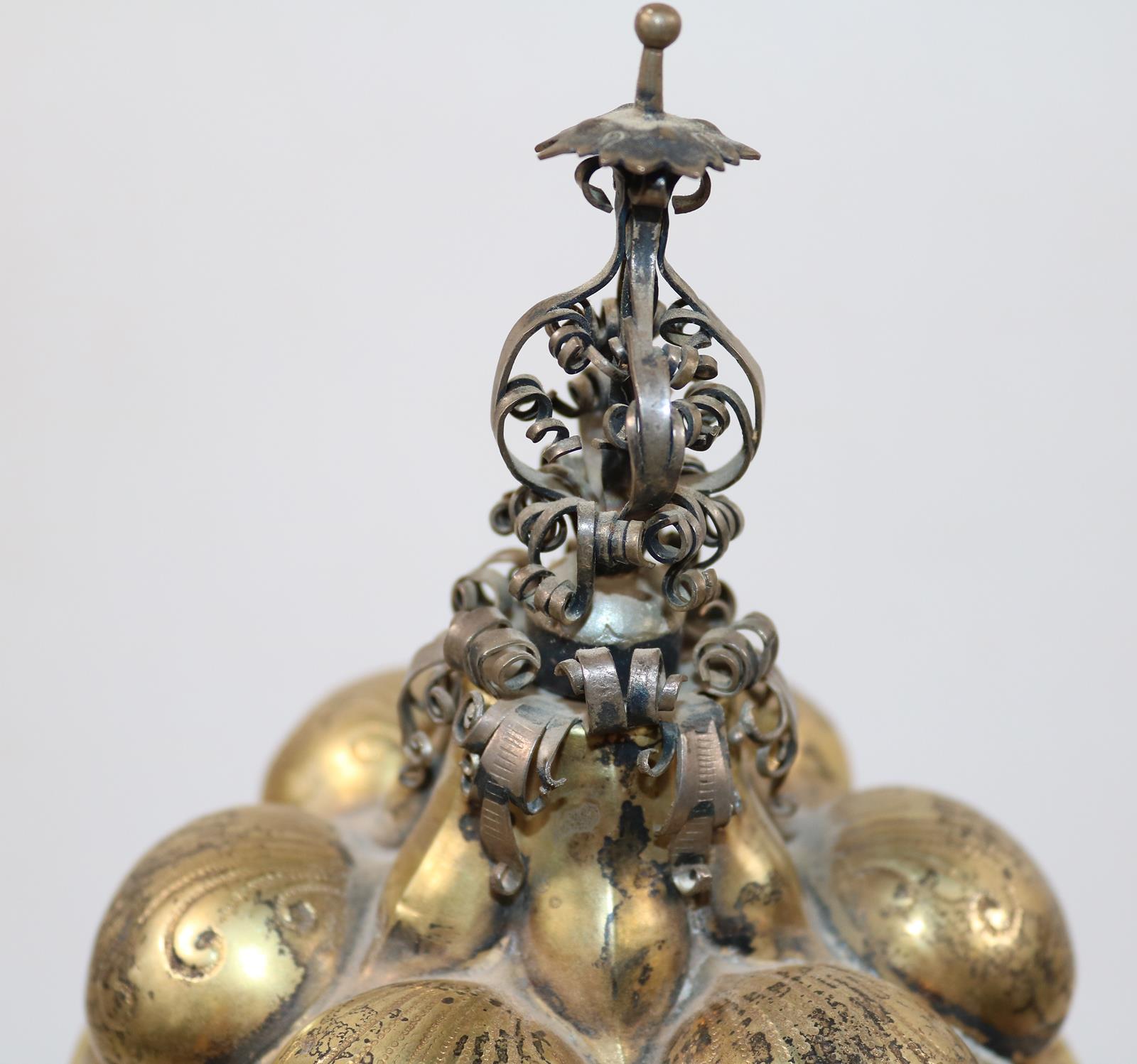 Bedeutender Ananaspokal. | Bild Nr.7