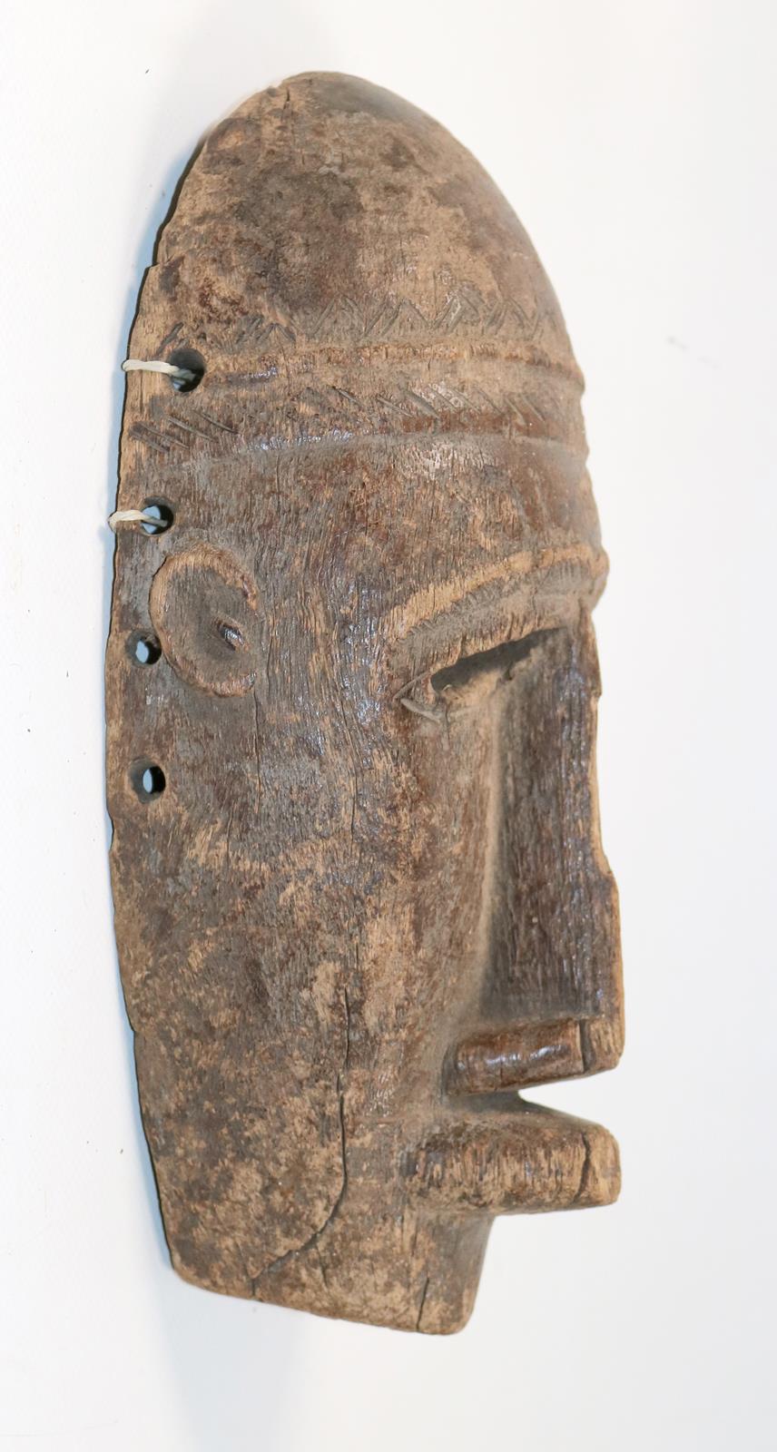 Längliche Maske | Bild Nr.2