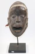 Boki, Maske.