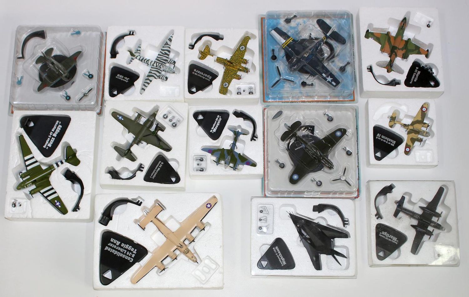 Große Abbildung Nr.2: 120-1510 Flugzeugmodelle.: (Varia, Spielzeug)