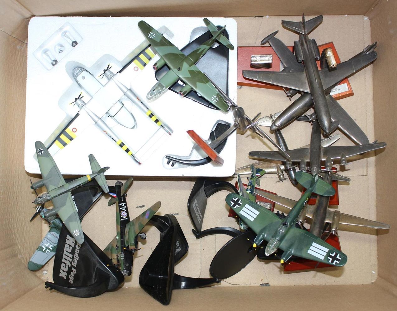 Große Abbildung Nr.5: 120-1510 Flugzeugmodelle.: (Varia, Spielzeug)
