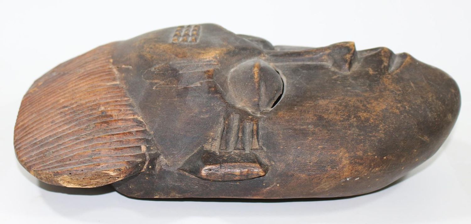 Große Abbildung Nr.3: 120-1533 Maske der Ibo Nigeria: (Afrika)