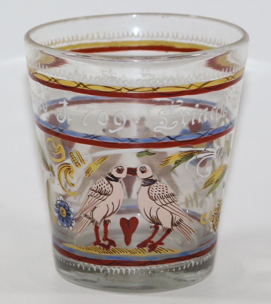 Große Abbildung Nr.2: 120-1671 Hochzeitsbecher 1709.: (Glas)