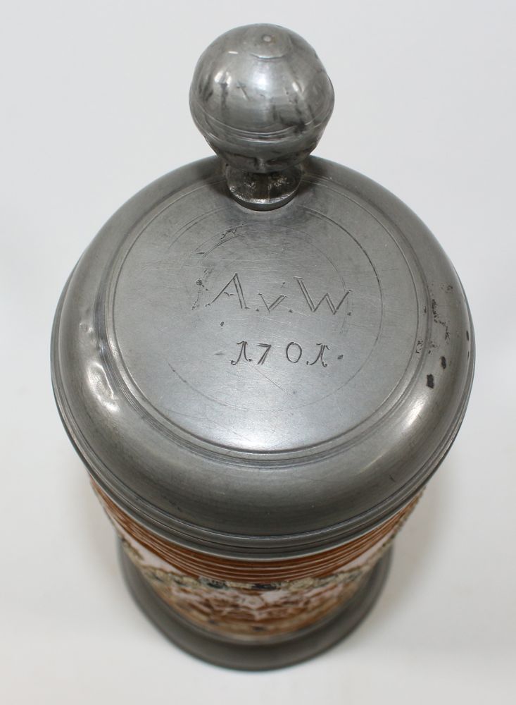 Große Abbildung Nr.2: 120-1690 Fayence Walzenkrug: (Porzellan u. Keramik, Fayencen)