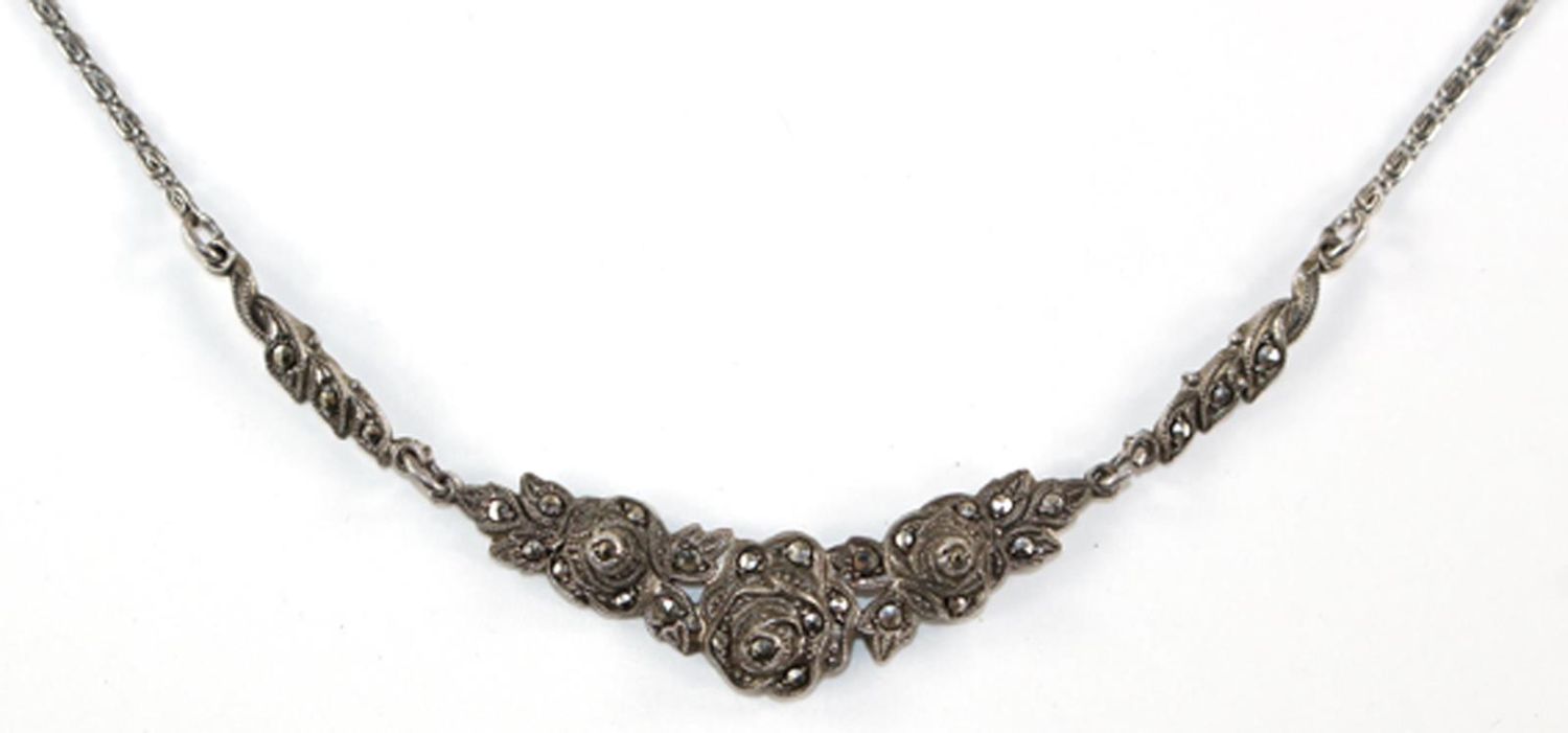 Große Abbildung Nr.1: 120-1744 Markasitcollier 830: (Schmuck, Colliers)