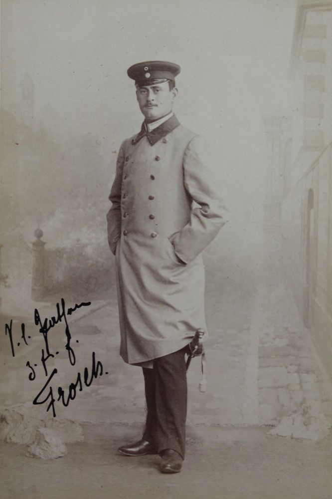 Große Abbildung Nr.1: 120-1942 Konvolut: (Photographie)