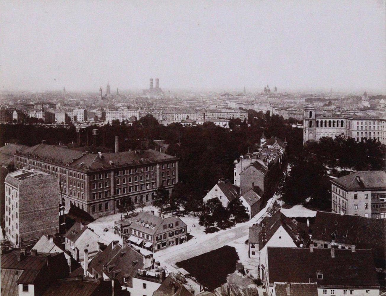 Große Abbildung Nr.1: 120-1946 "Meine Reisen": (Photographie)
