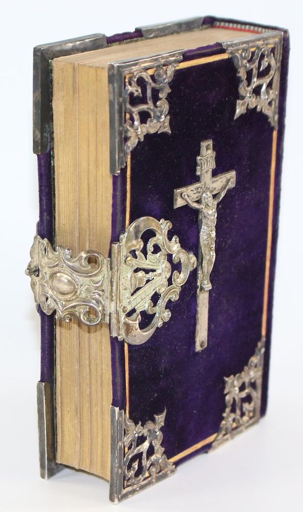 Große Abbildung Nr.3: 120-682 Lilafarbener Samteinband: (Einband)