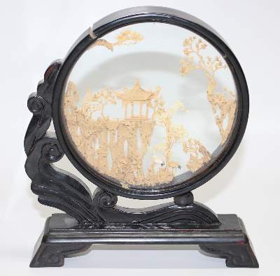 Bild Nr.3: 120-1582 China 3 Korkschnitzereien: (Asiatika)