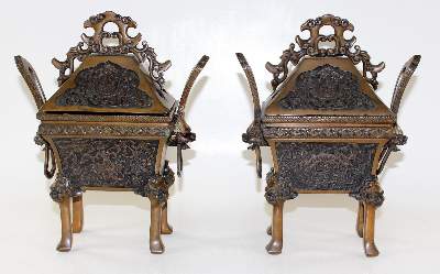 Bild Nr.1: 120-1625 Räuchergefäße: (Asiatika)
