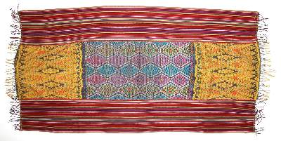 Bild Nr.3: 120-1644 Tagesdecke u. Timor Sarong.: (Asiatika, Stoffe)