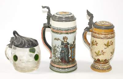 Bild Nr.1: 120-1688 Bierkrüge u. -gläser.: (Porzellan u. Keramik, Fayencen)