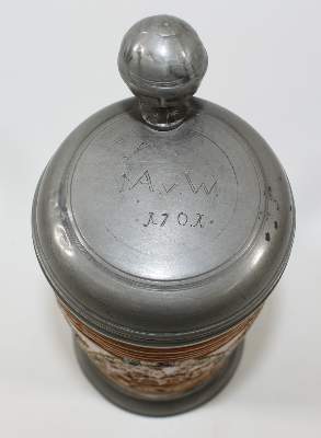 Bild Nr.2: 120-1690 Fayence Walzenkrug: (Porzellan u. Keramik, Fayencen)