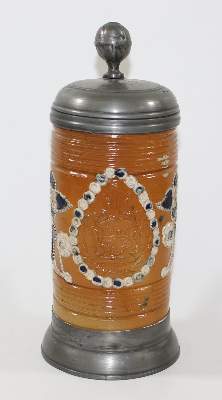 Bild Nr.3: 120-1690 Fayence Walzenkrug: (Porzellan u. Keramik, Fayencen)