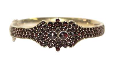 Bild Nr.1: 120-1736 Granatarmreif Klagenfurt.: (Schmuck, Armreifen)