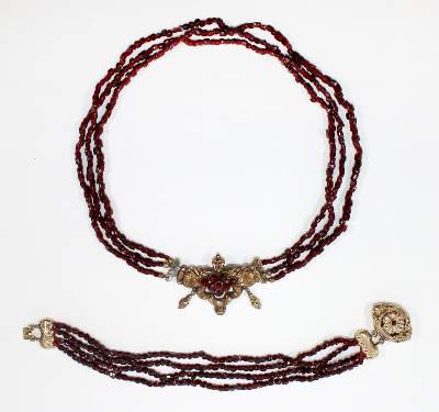 Bild Nr.21: 120-1742 Granatcollier Kropfband: (Schmuck, Colliers)