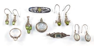 Bild Nr.1: 120-1788 Konvolut Silberschmuck.: (Schmuck, Sammlungen)