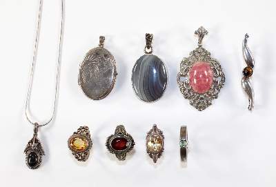 Bild Nr.1: 120-1790 Konvolut Silberschmuck: (Schmuck, Sammlungen)