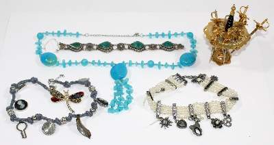 Bild Nr.2: 120-1792 Modeschmuck.: (Schmuck, Sammlungen)