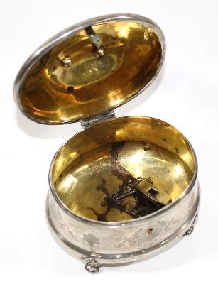 Bild Nr.2: 120-1809 Zuckerdose deutsch um 1840.: (Silber)