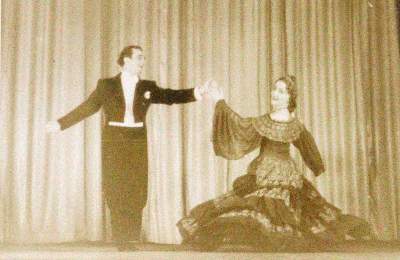 Bild Nr.2: 120-252 Corsy.: (Film - Theater - Tanz)