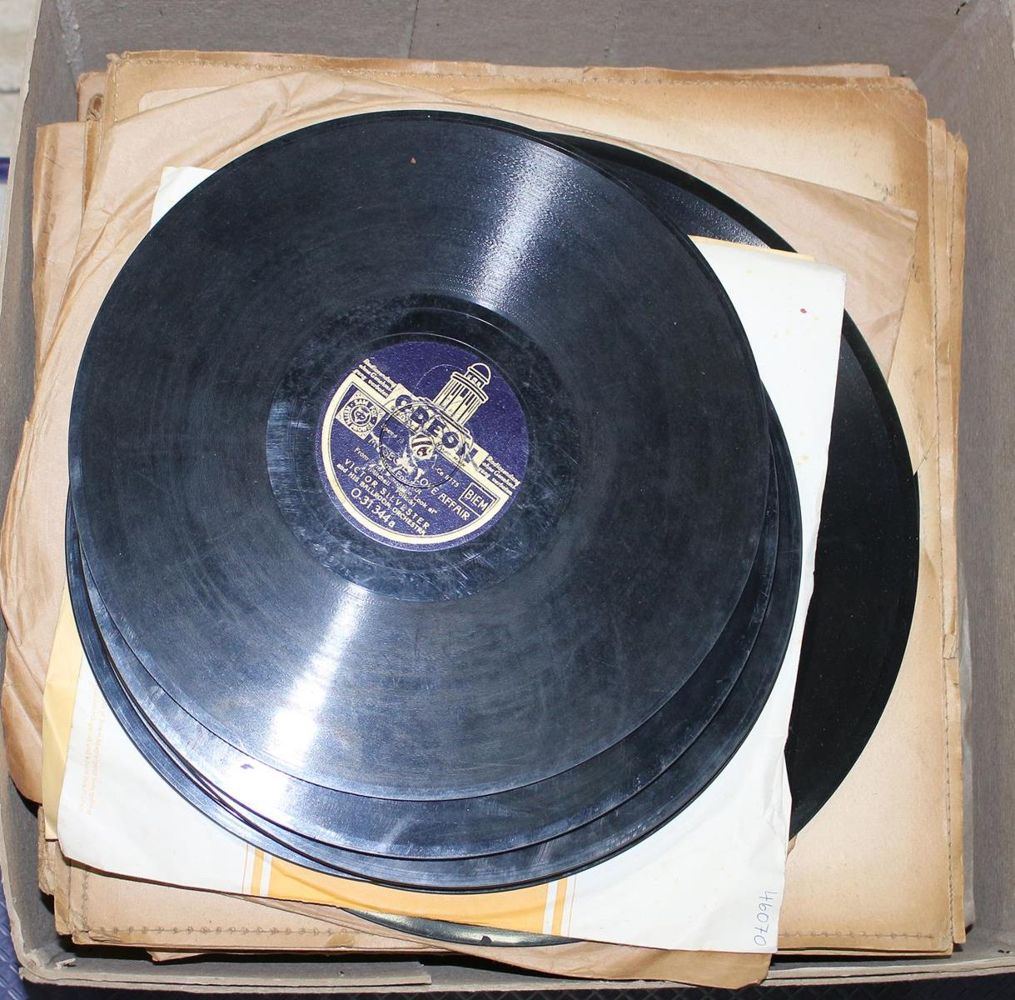 Große Abbildung Nr.4: 121-1440 Grammophon u. über 100: (Varia, Musik)