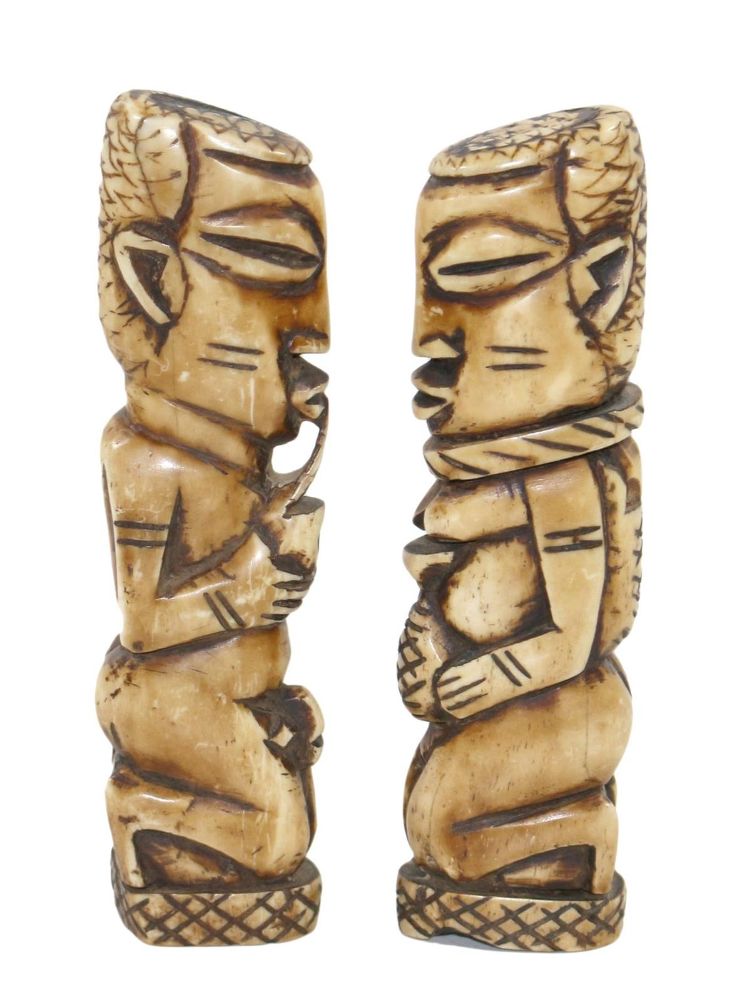 Große Abbildung Nr.1: 121-1479 Paar Ahnenfiguren: (Afrika)