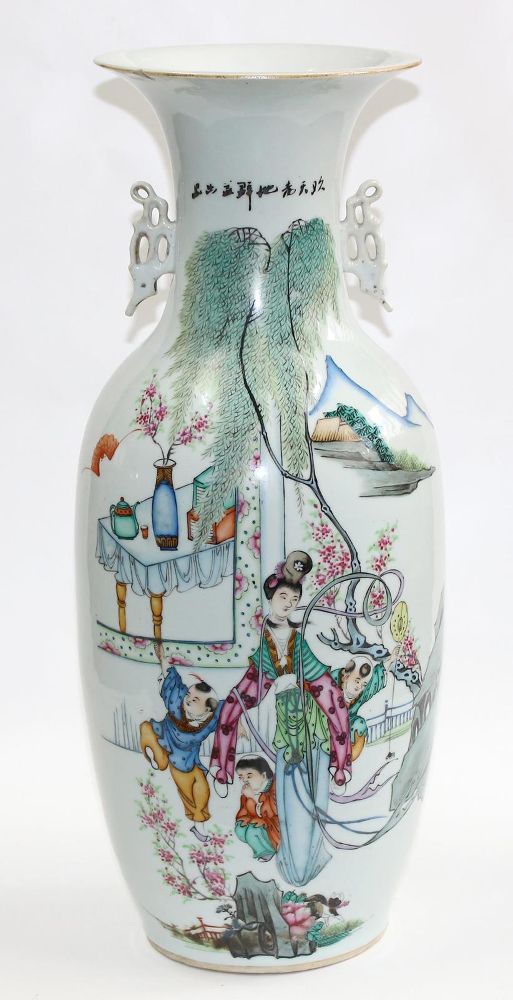 Große Abbildung Nr.1: 121-1562 China Vase wohl 19. Jh.: (Asiatika)
