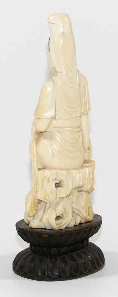 Große Abbildung Nr.2: 121-1563 Guanjin: (Asiatika)