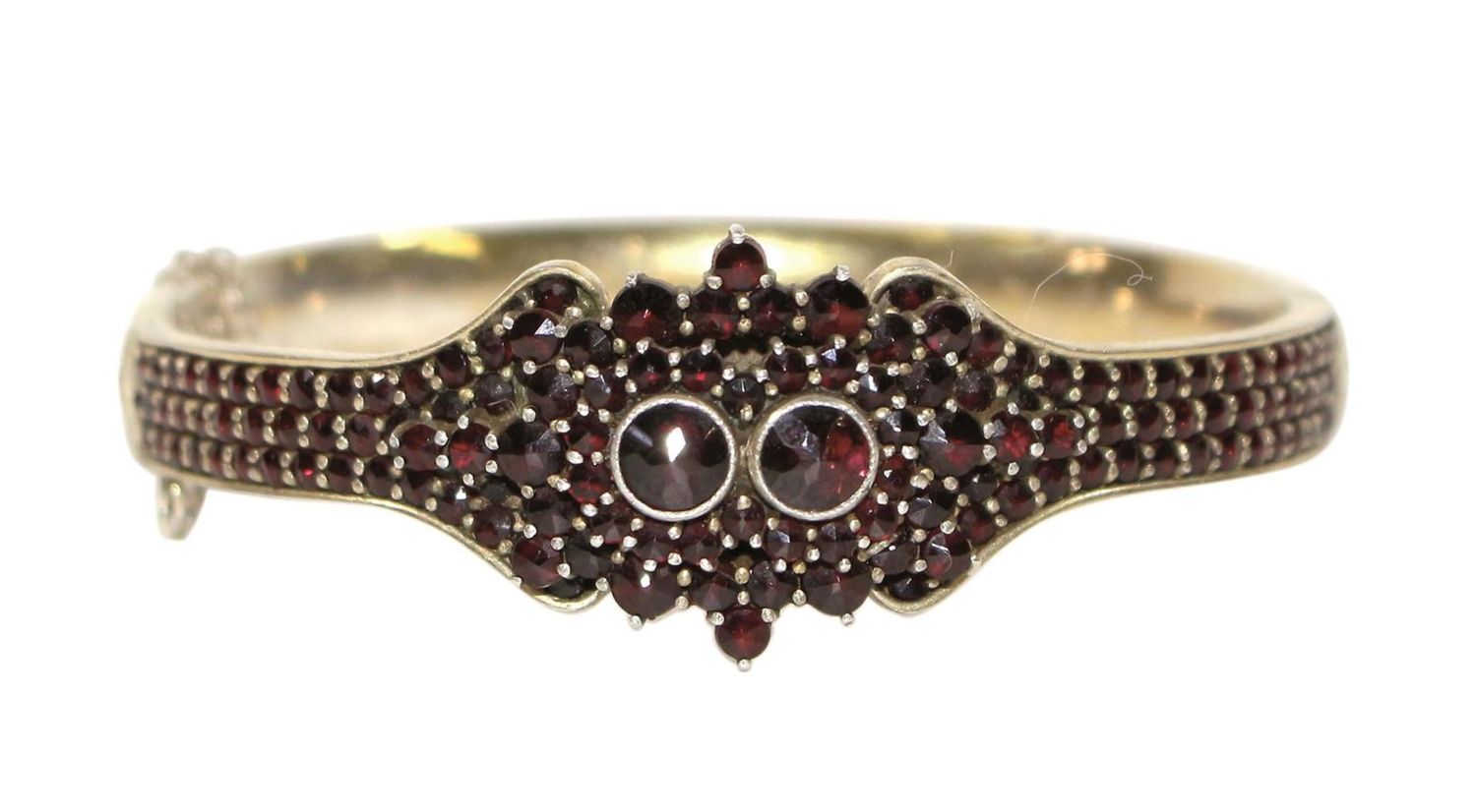 Große Abbildung Nr.1: 121-1687 Granatarmreif Klagenfurt.: (Schmuck, Armreifen)