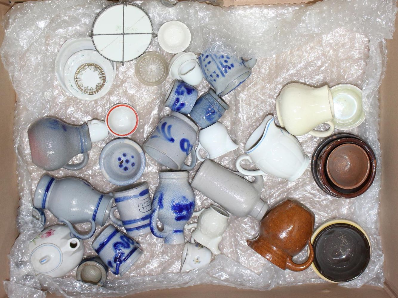 Große Abbildung Nr.15: 121-1816 Riesige Sammlung Puppenstuben u.: (Spielzeug, Puppenstuben)
