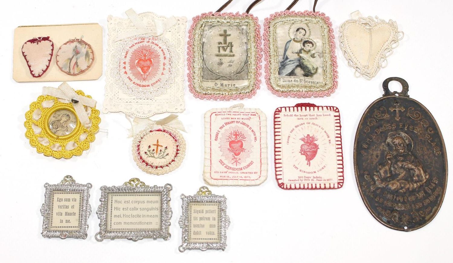 Große Abbildung Nr.2: 121-1823 Sammlung lithurgisches: (Spielzeug, Puppen)
