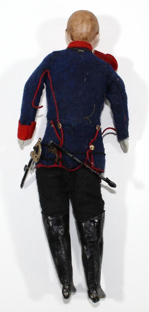 Große Abbildung Nr.2: 121-1825 Soldatenpuppe: (Spielzeug, Puppen)