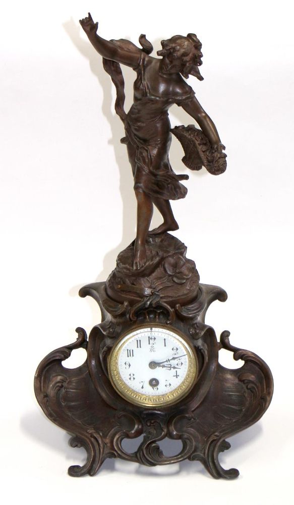Große Abbildung Nr.1: 121-1842 Jugendstil Figurenuhr: (Uhren)