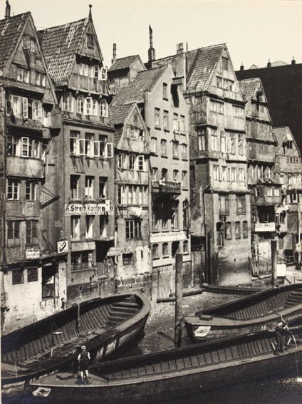 Große Abbildung Nr.1: 121-1912 Purper, Liselotte: (Photographie)