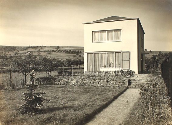 Große Abbildung Nr.1: 121-1918 Schmölz, Hugo: (Photographie)