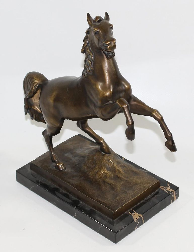 Große Abbildung Nr.1: 121-3319 Steigendes Pferd Bronze: (Künstlergraphik)