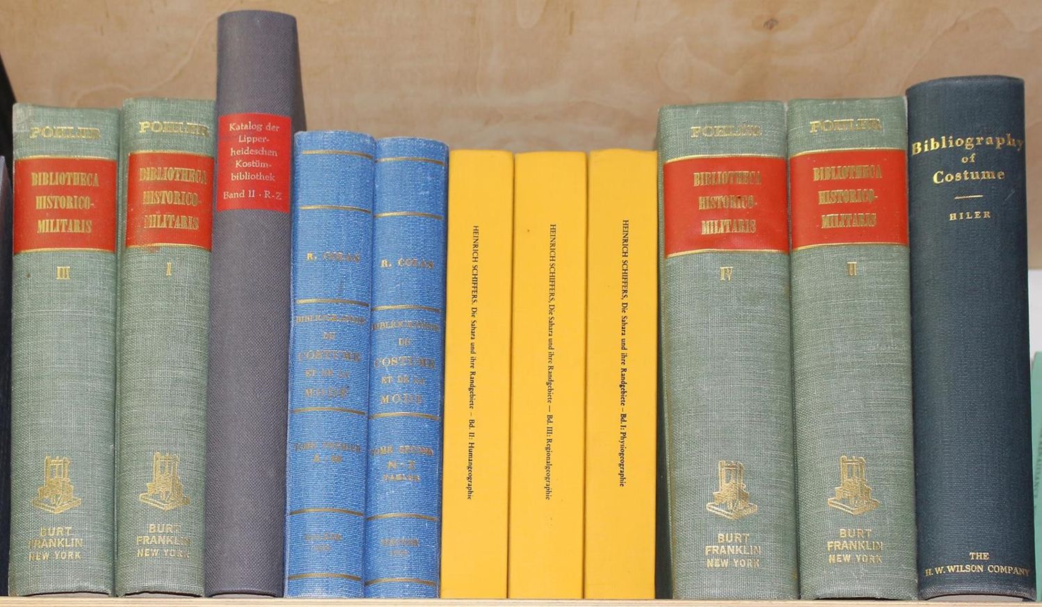 Große Abbildung Nr.1: 121-575 Konvolut: (Bibliographie und Buchwesen)