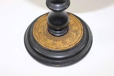 Bild Nr.2: 121-1307 Globus mit Sternzeichen: (Verschiedene Länder - Geschichte, Atlanten, Globen)