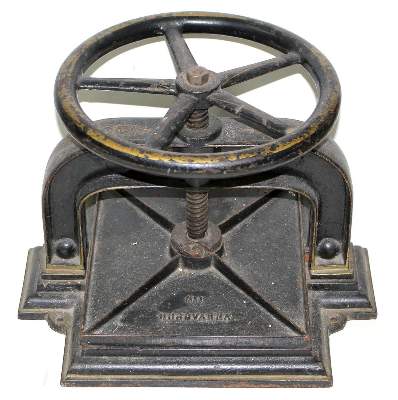 Bild Nr.1: 121-1421 Buchpresse, Husqvarna: (Varia)